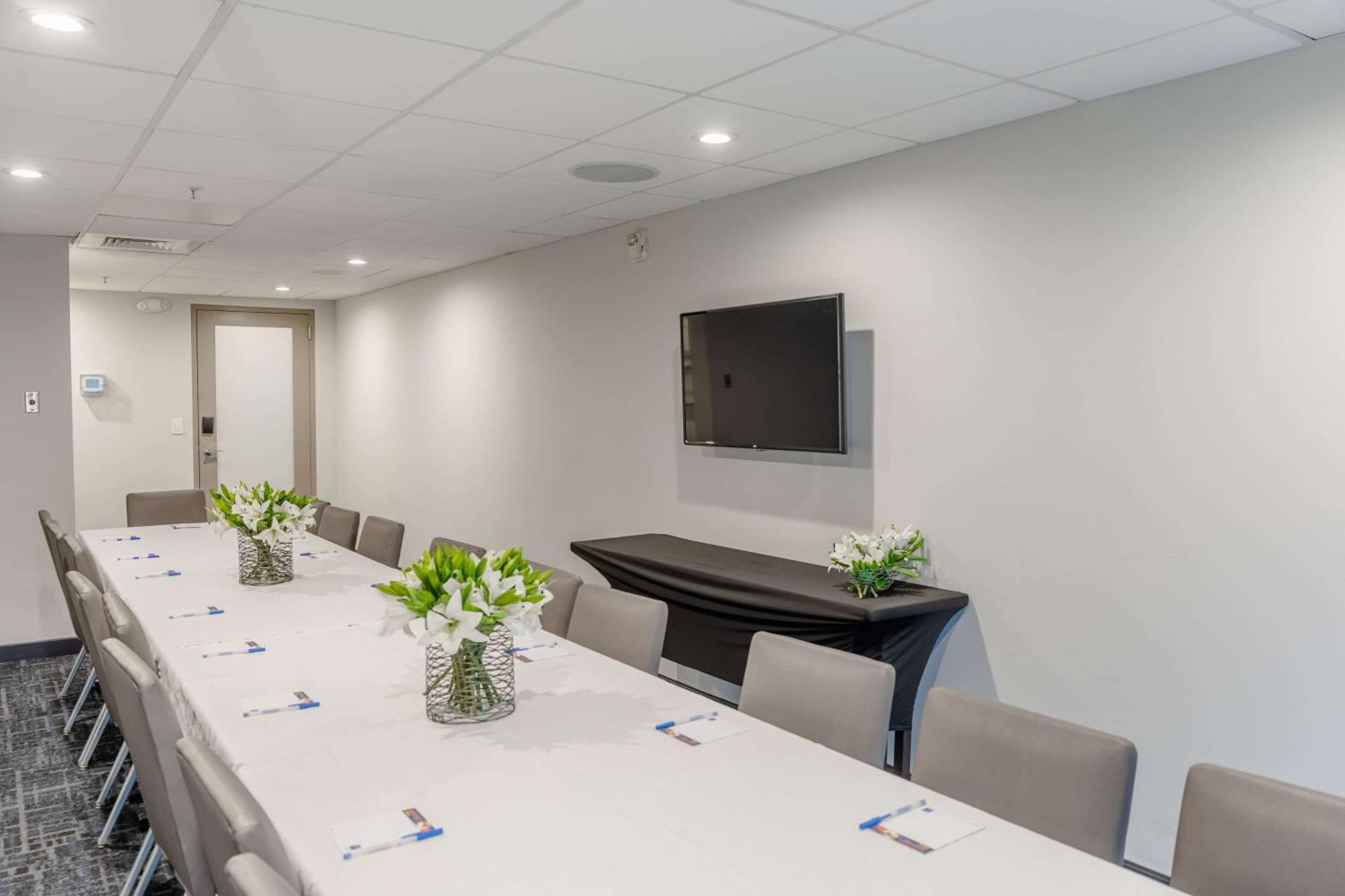 Tryp By Wyndham Savannah Esterno foto