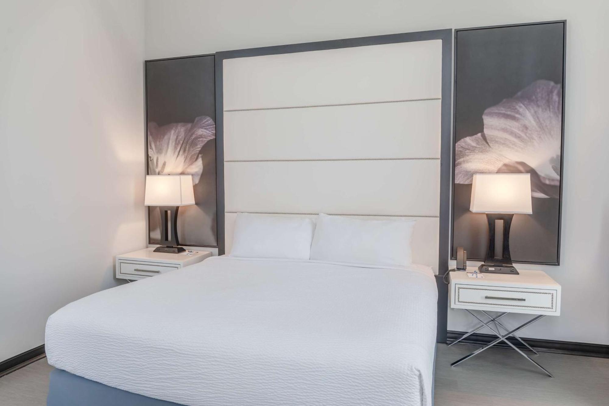Tryp By Wyndham Savannah Esterno foto