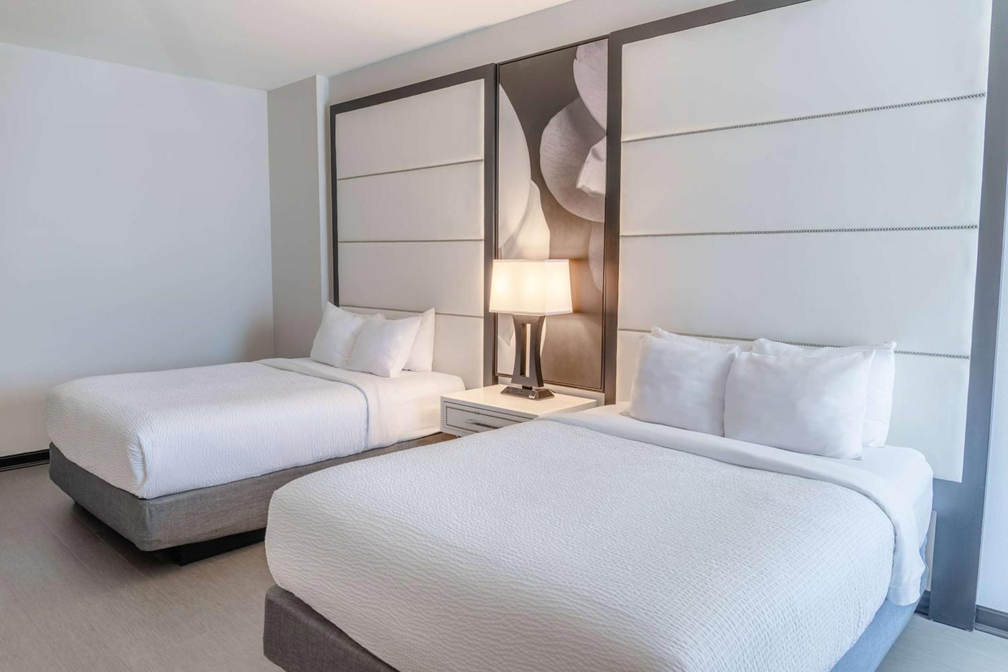 Tryp By Wyndham Savannah Esterno foto