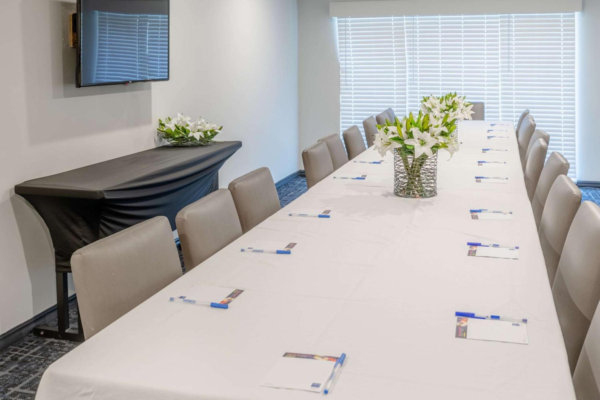 Tryp By Wyndham Savannah Esterno foto