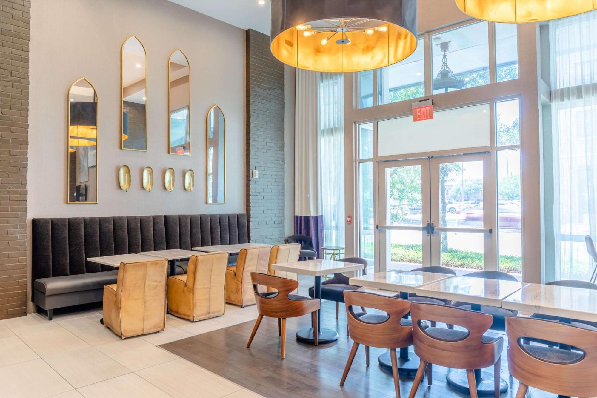 Tryp By Wyndham Savannah Esterno foto