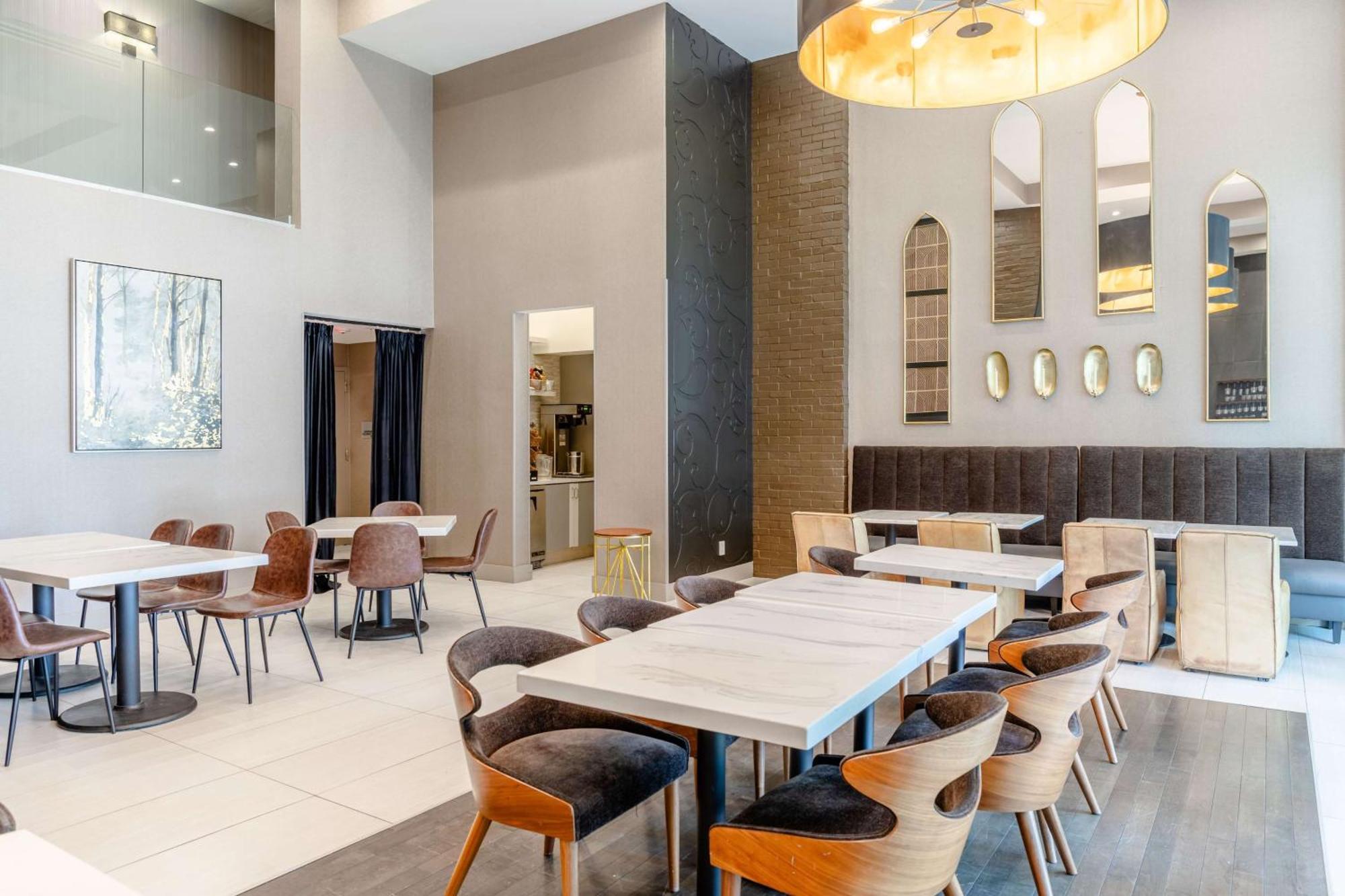 Tryp By Wyndham Savannah Esterno foto