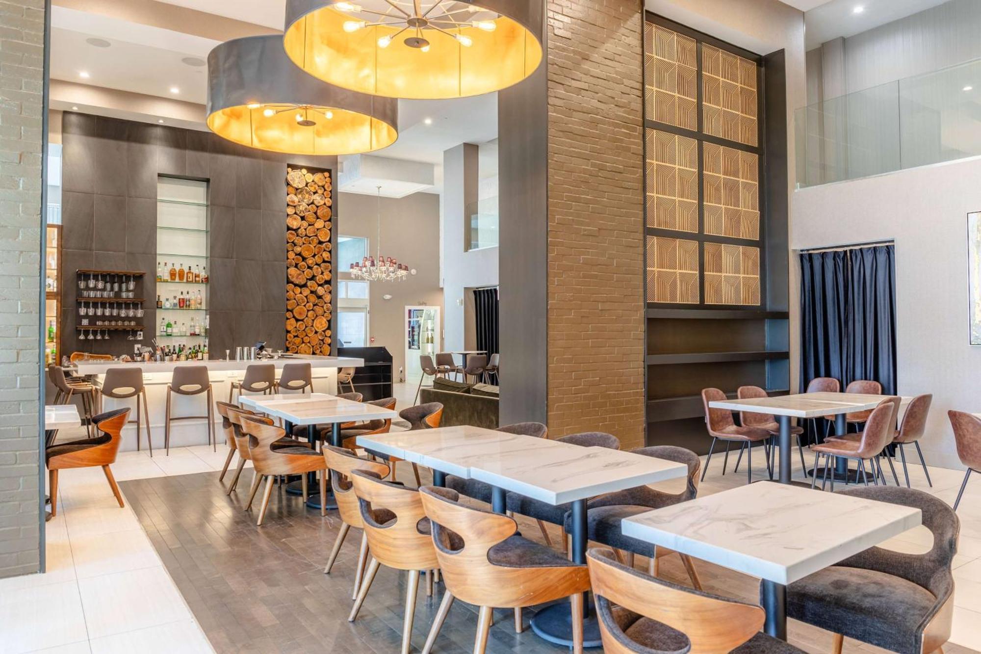 Tryp By Wyndham Savannah Esterno foto